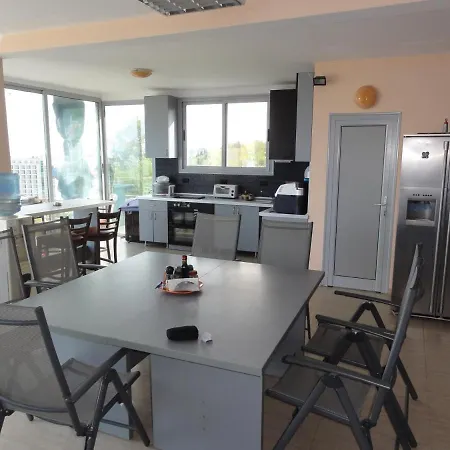 Pensjonat Jackie Złote Piaski