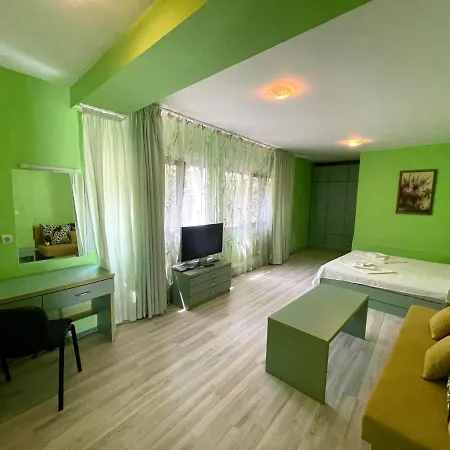 Jackie Casa de hóspedes 4*