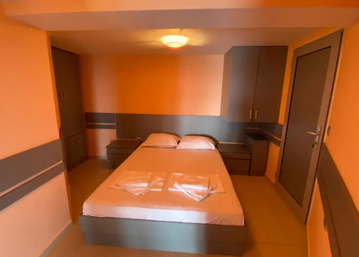 Jackie Къща за гости 4*