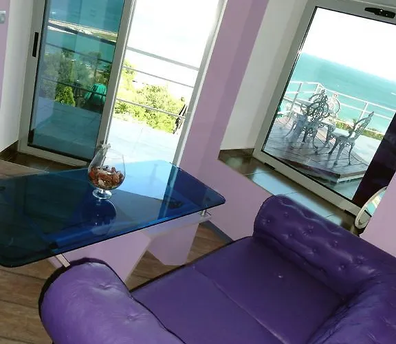 בית הארחה Jackie