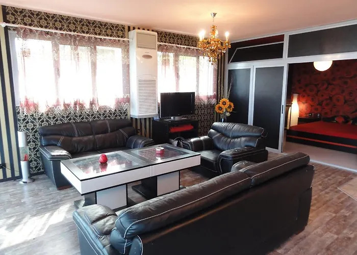 Jackie Къща за гости