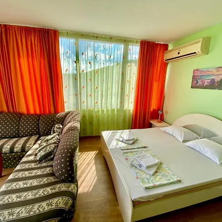 Jackie Guest house *