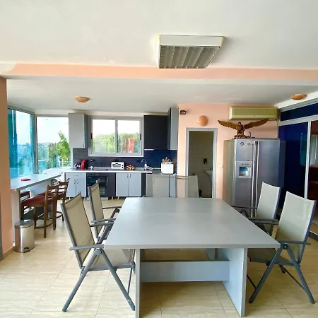 Jackie Guest house